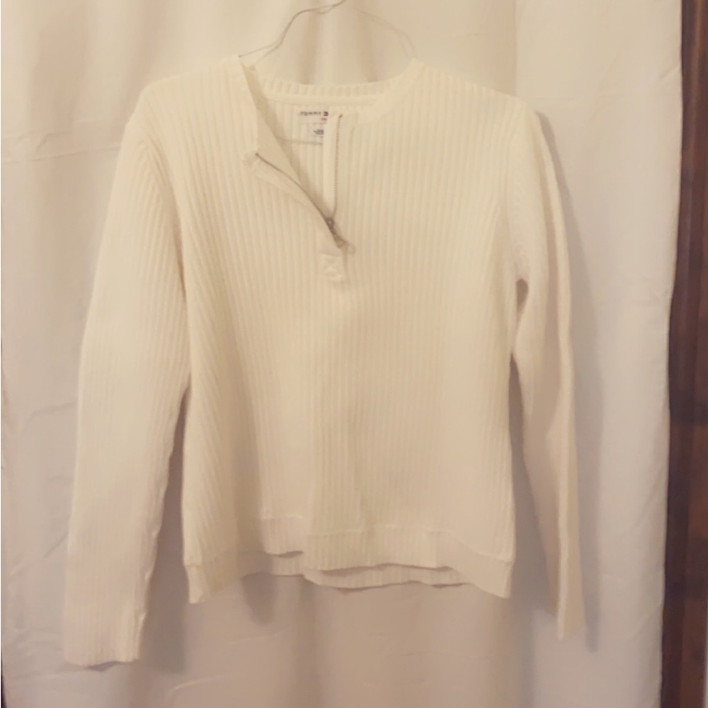 Tommy Hilfiger quarter zip up sweater.